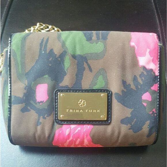 Trina Turk Camo & Pink Multi Wear Clutch Crossbody Bag - Picture 5 of 8